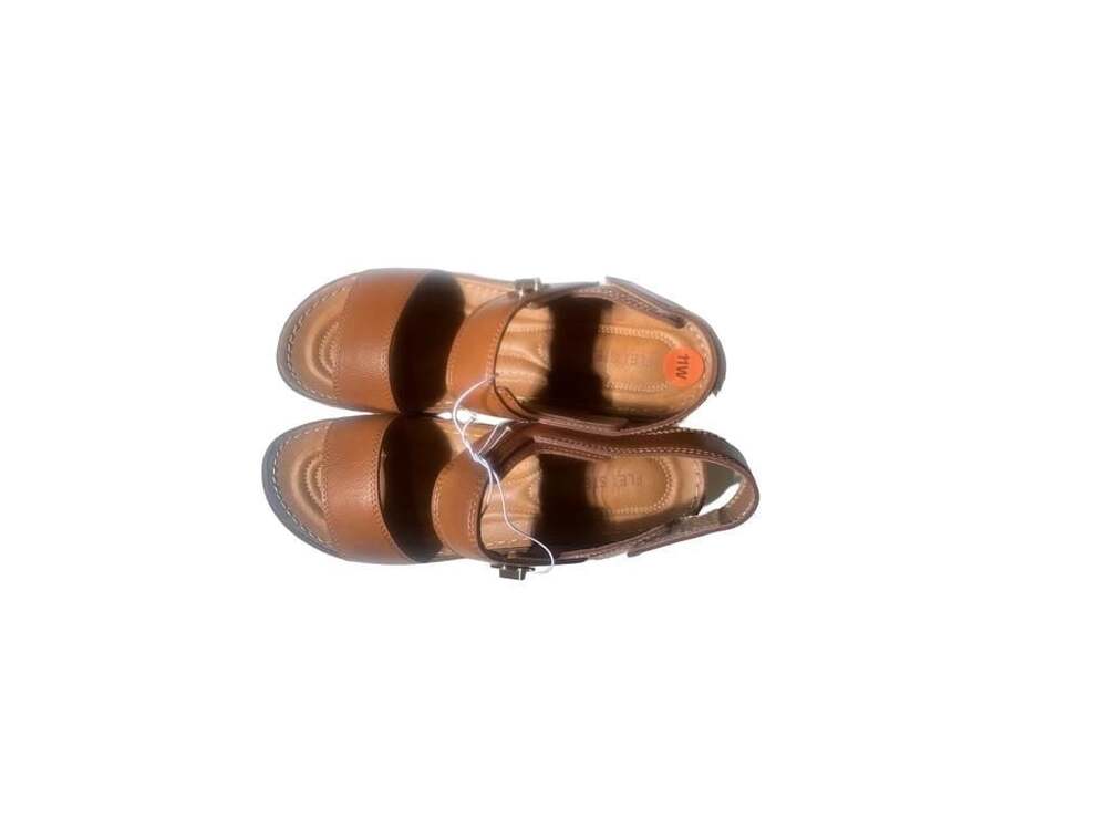 Flex Step Brown Flat Sandals with Adjustable Strap Size 11W brand new